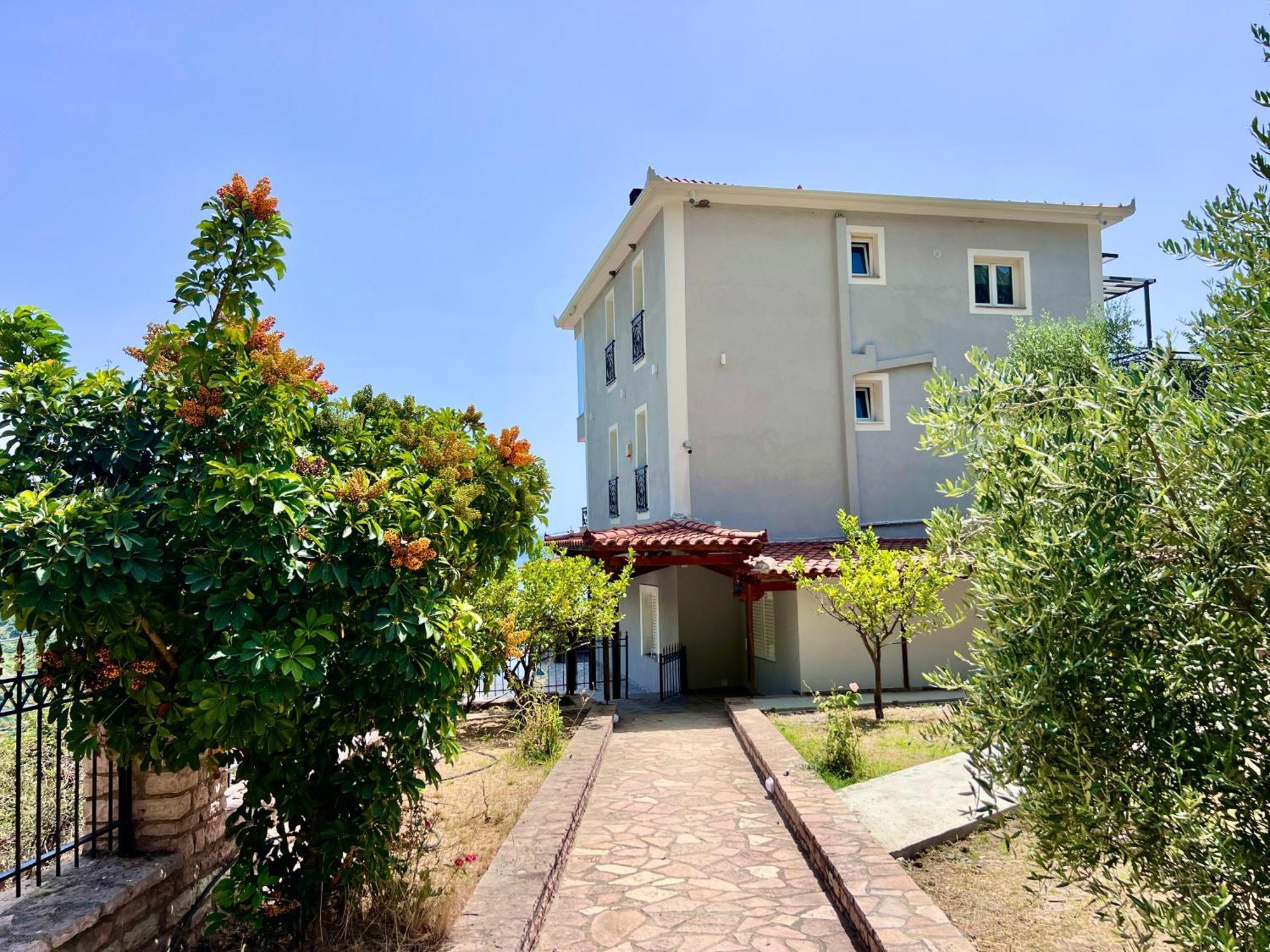 Vila Elezi Piqeras Borş Dış mekan fotoğraf